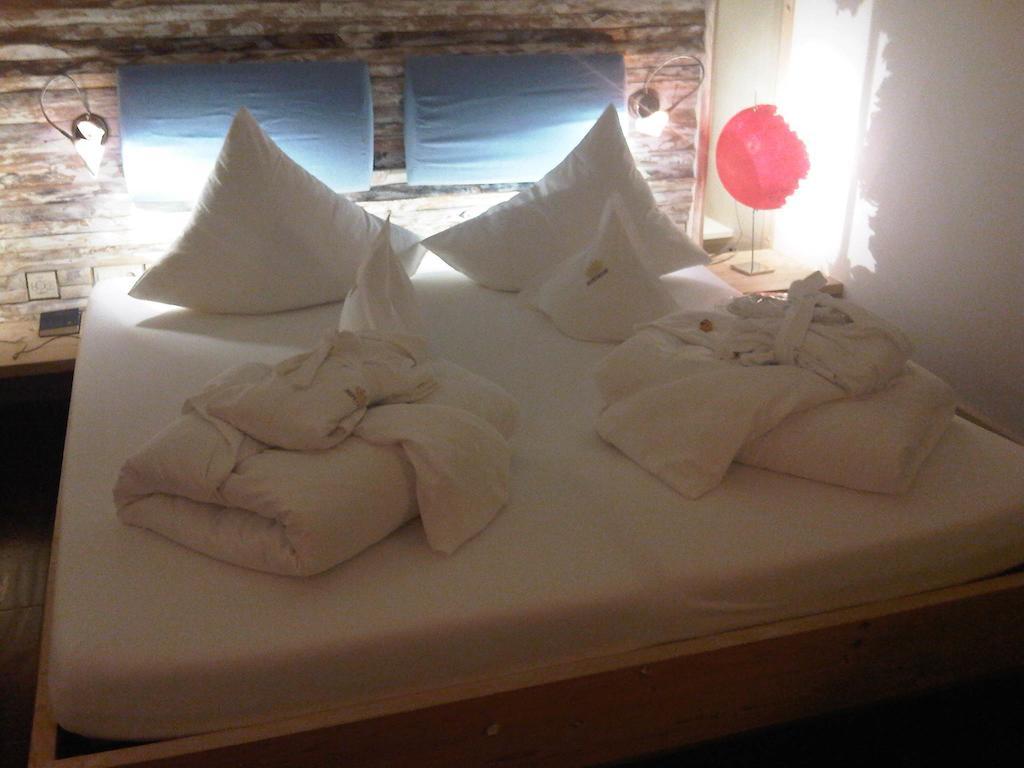 Denis Hotel Abuja Mobushipe Habitación foto